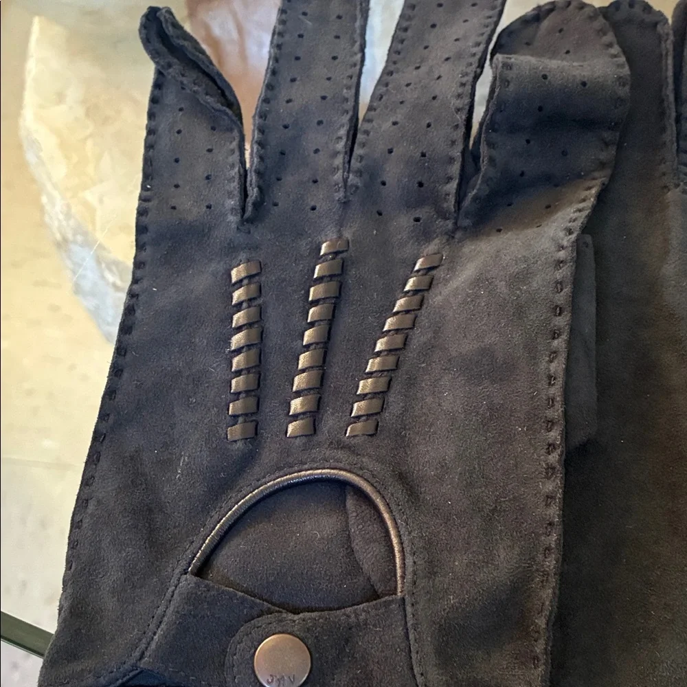 Men's Black Leather Driving Gloves - Picture 3 of 4